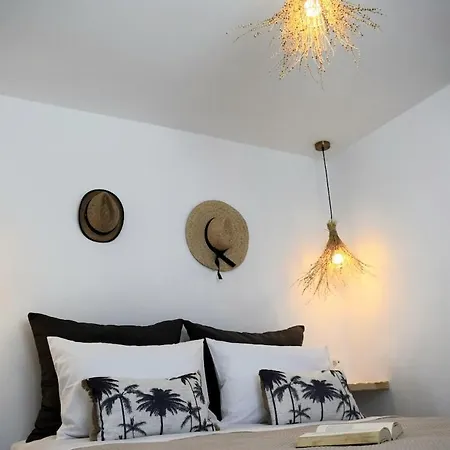 度假居 Enalios House *